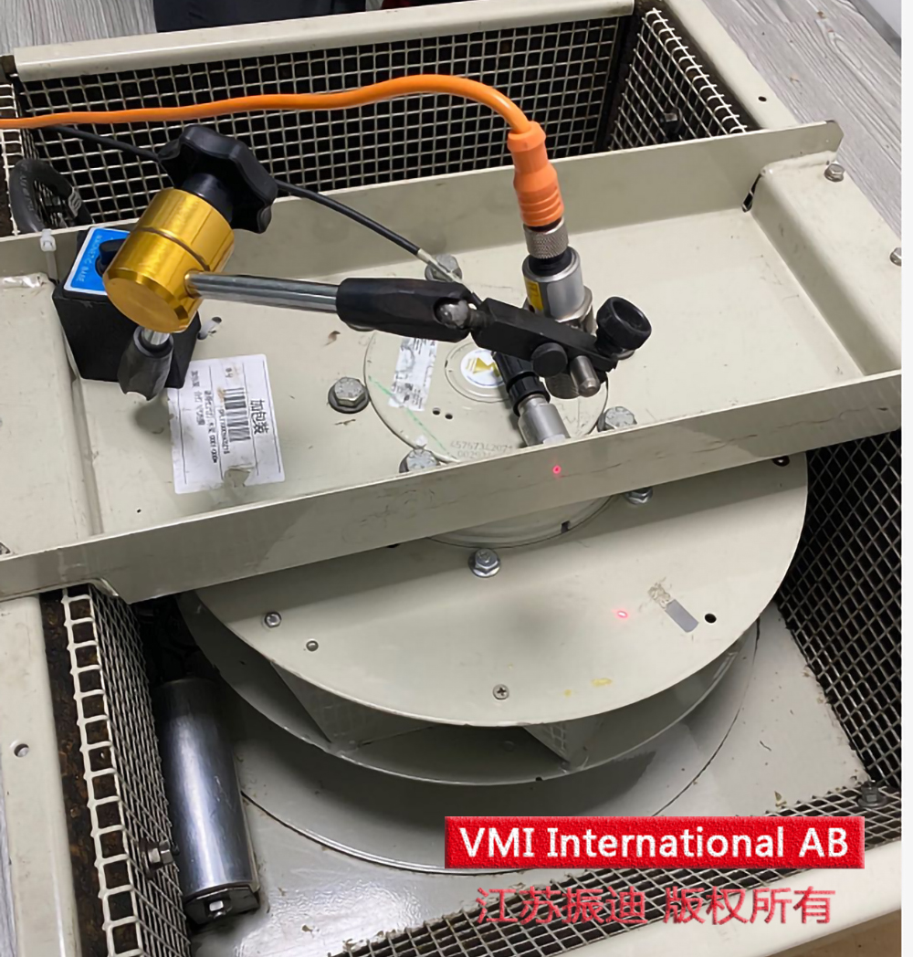 CXB多功能現(xiàn)場動平衡儀解決三倍速機電風(fēng)機故障故障！